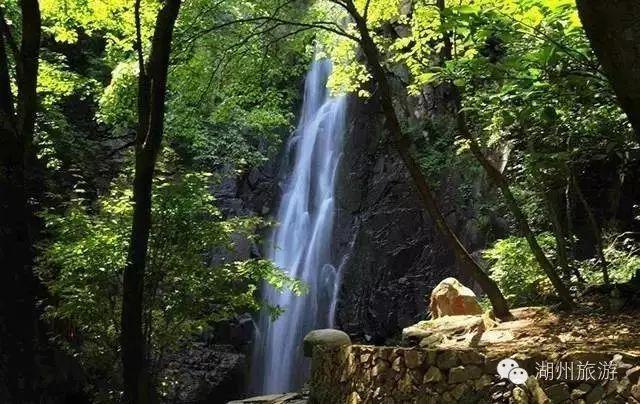 开云大揭秘!瓜帅身家1亿镑+年薪2000万,开坏的汽车就值46万